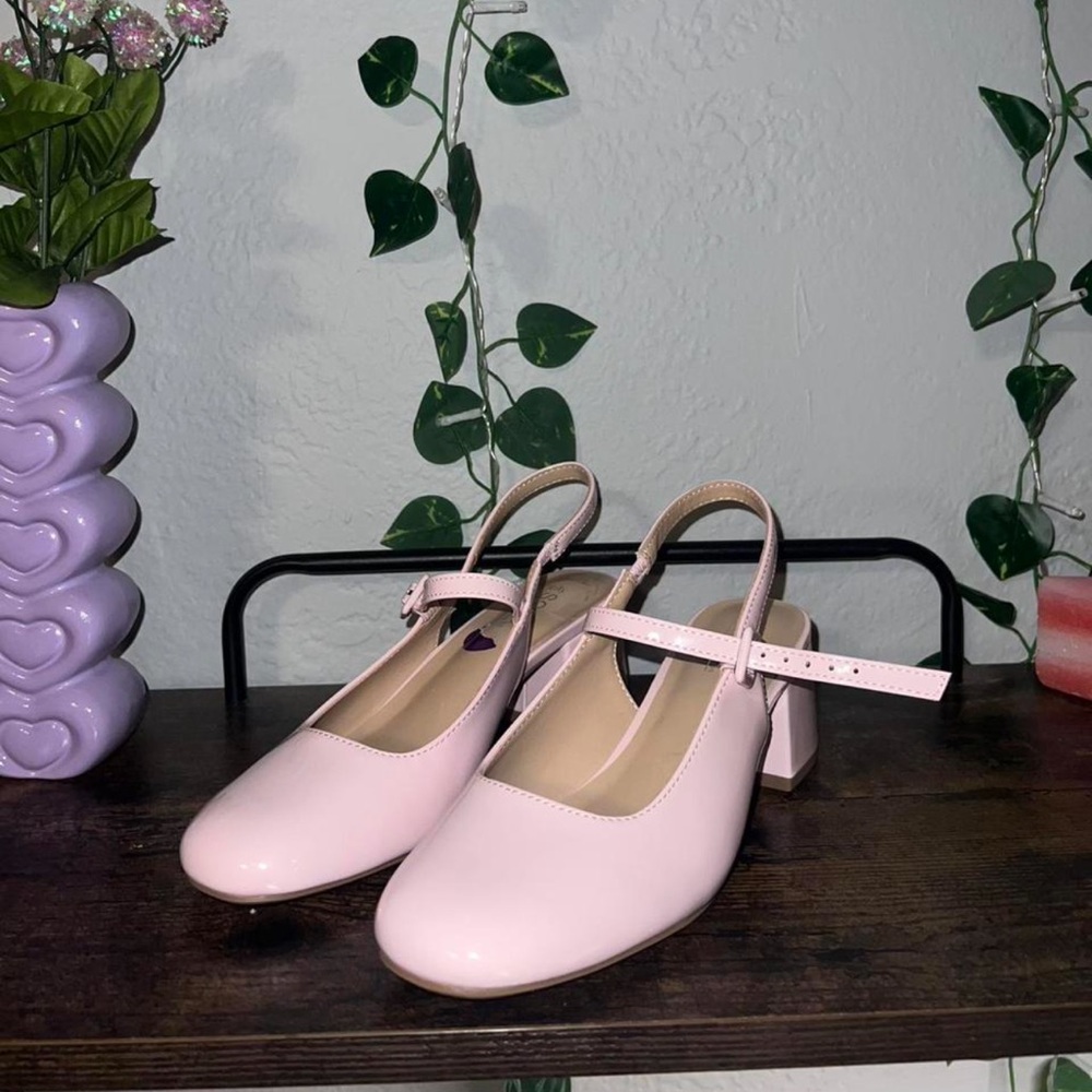 Pink heels